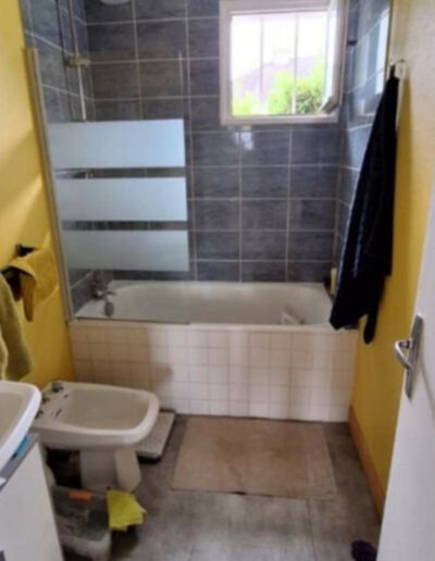 avant plombier salle de bain